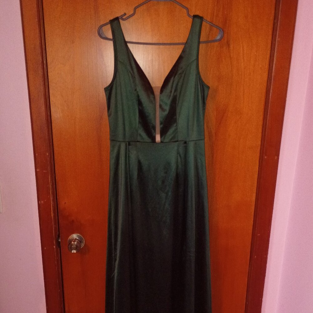 NWT MUXXN BOUTIQUE Sz Med Dark Green Satin Maxi Formal Sheath with Overskirt